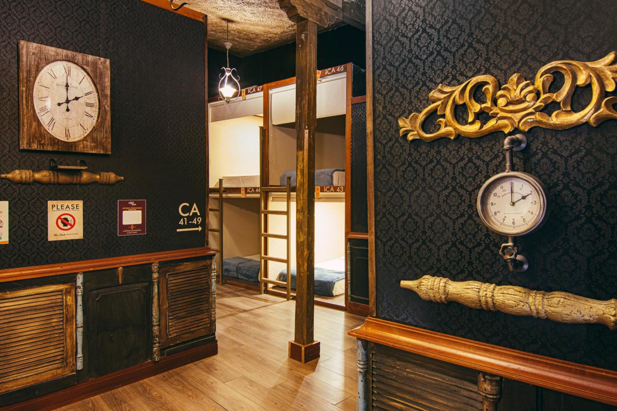 The Clock & Hostel Cartagena (Kolumbien)